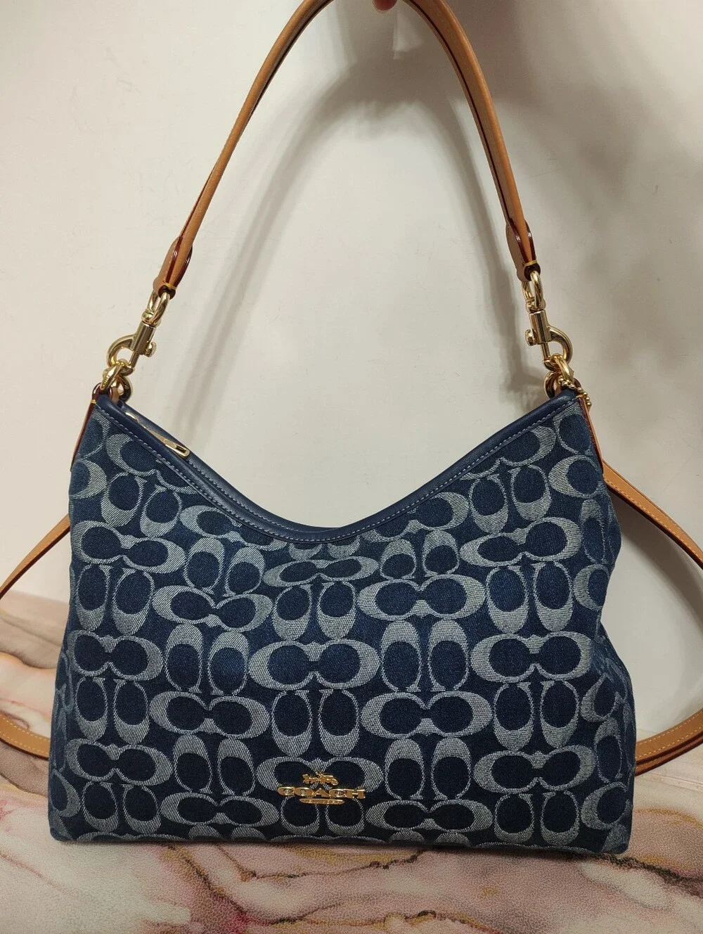 Coach CY702 Laurel Shoulder Bag in Signature Denim - Picture 5 of 16